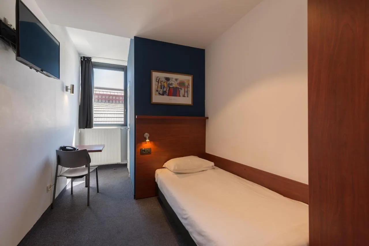 ** Hotel A&O Antwerpen Centraal Belgium