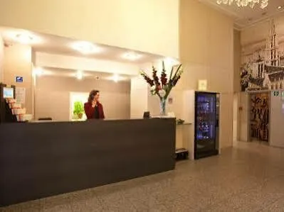 Hotel A&O Antwerpen Centraal